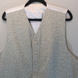 Tapestry Print Beige&Cream 7-Button 2-Pocket Vest